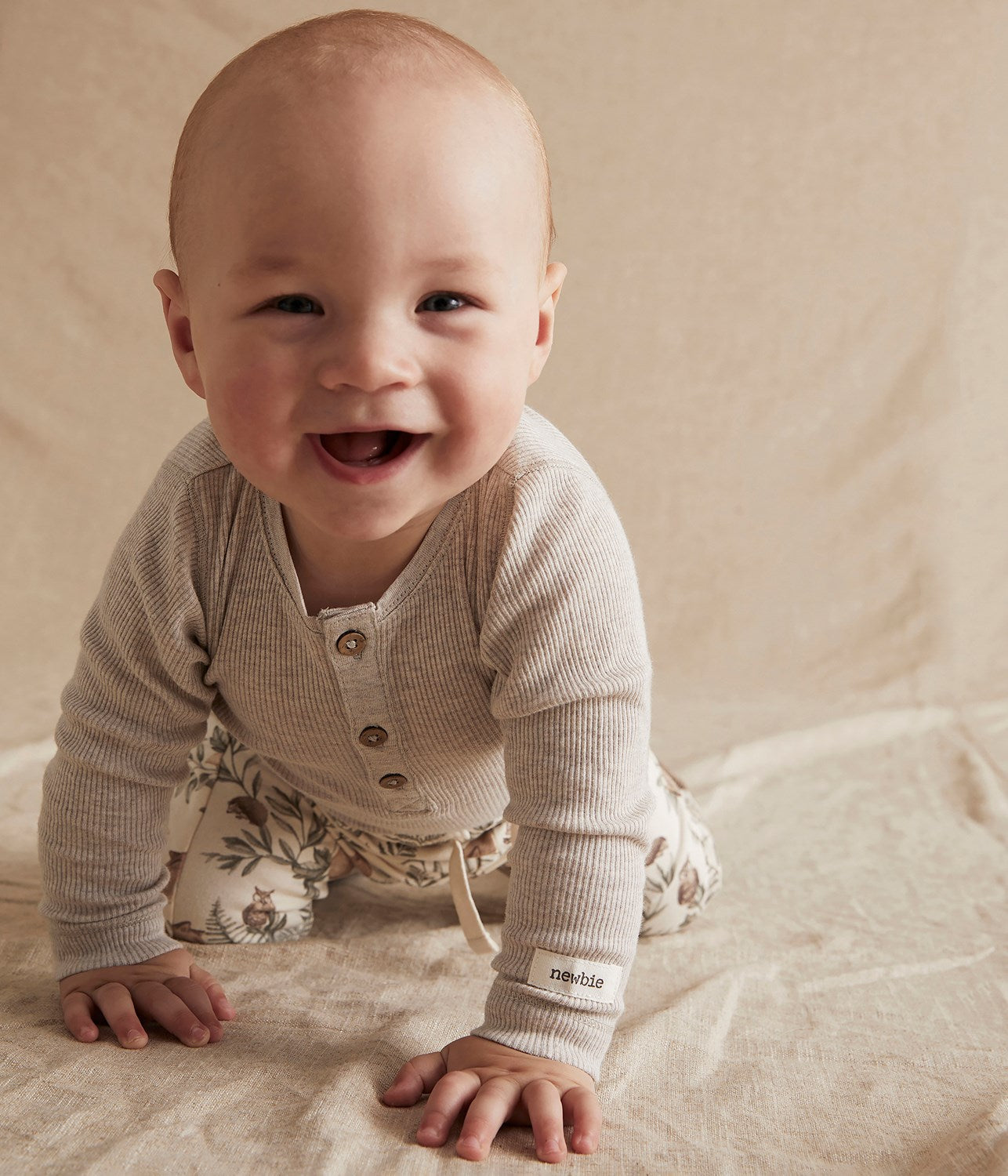 Baby beige ribbed bodysuit