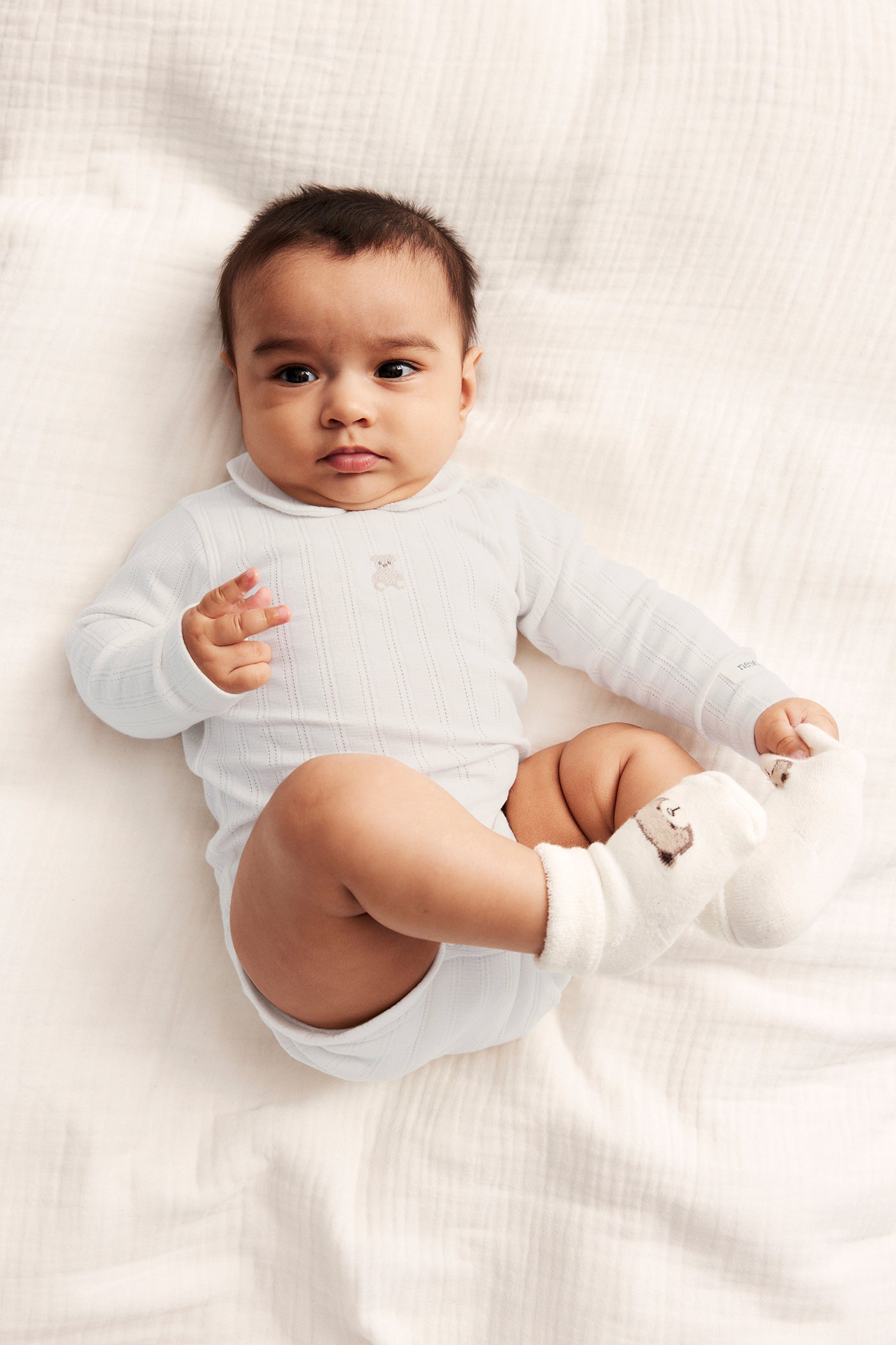Baby white collar teddy embroidery bodysuit