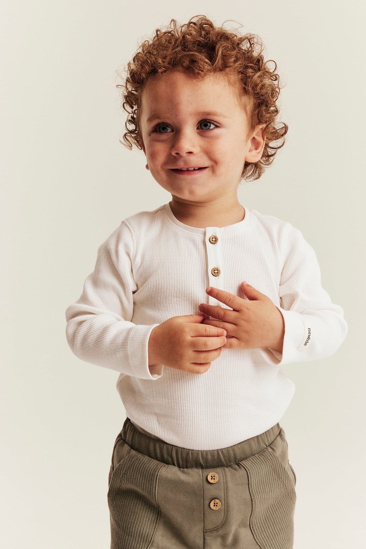 Baby white ribbed basic bodysuit