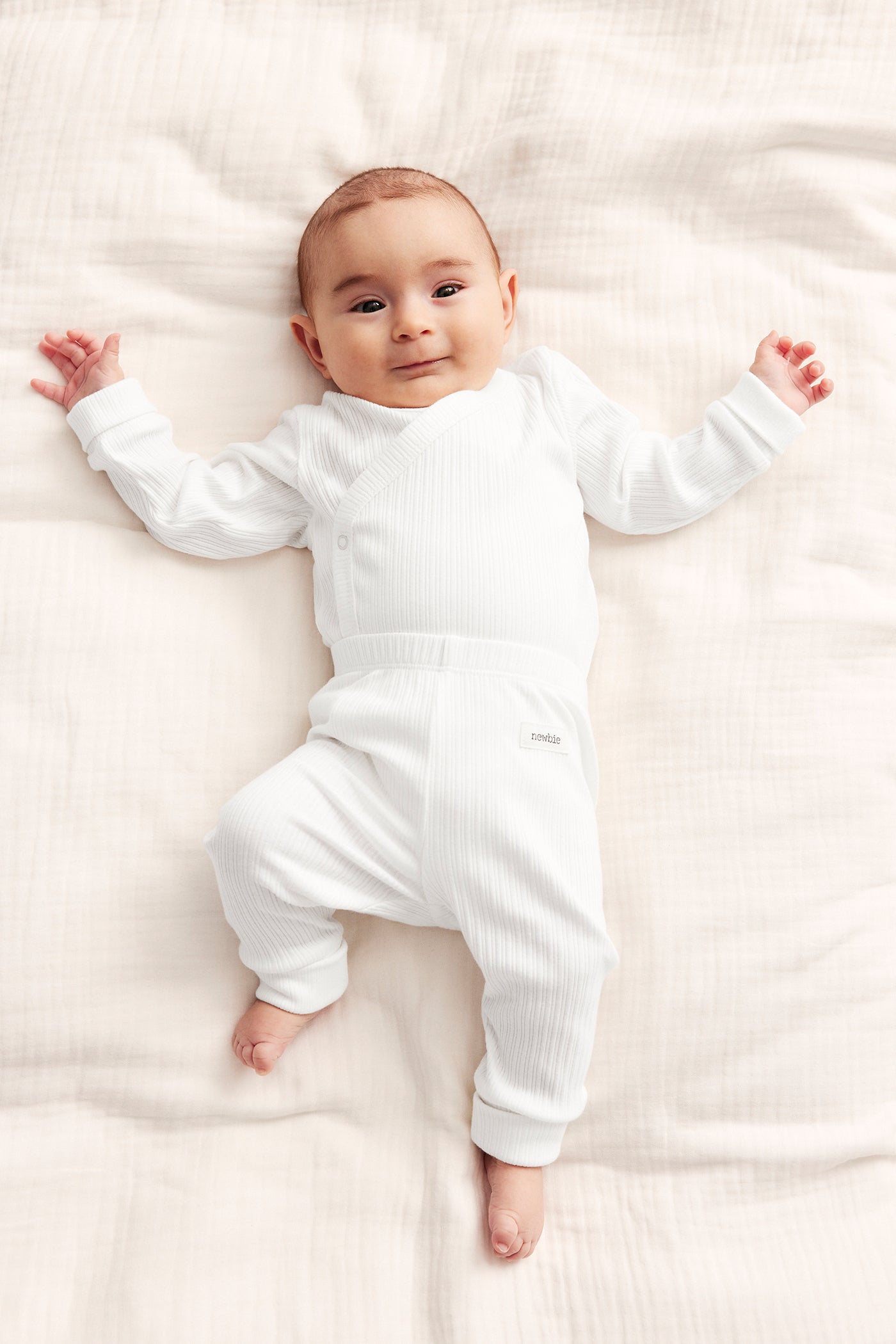 Baby white ribbed leggings