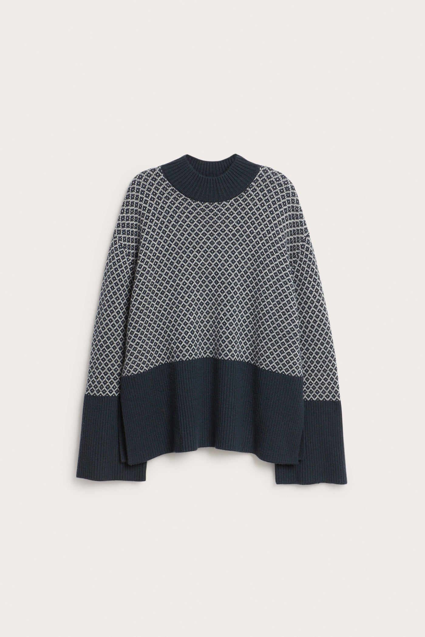 Women's blue knitted wool jumper