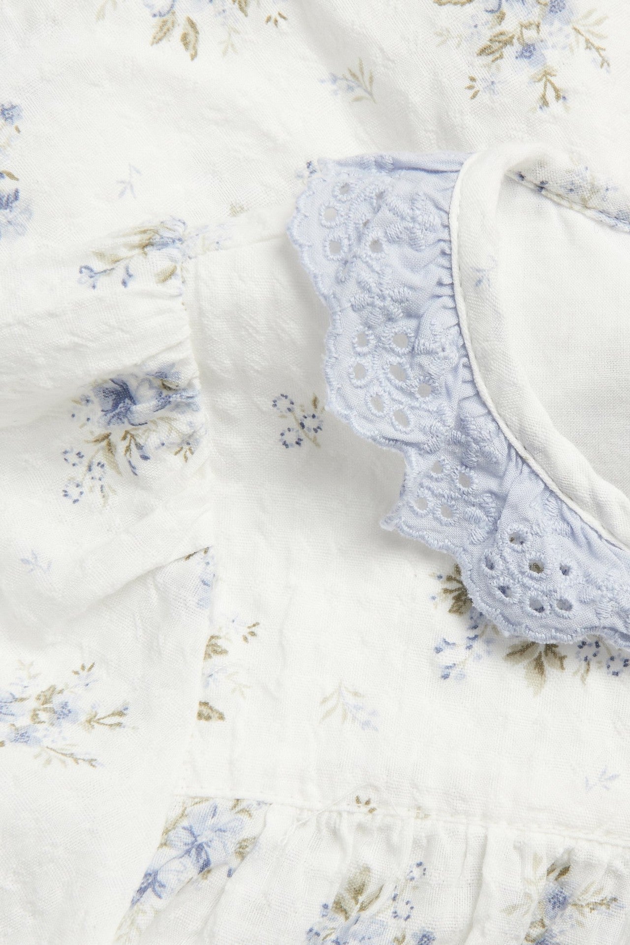 Kids white floral short sleeve blouse