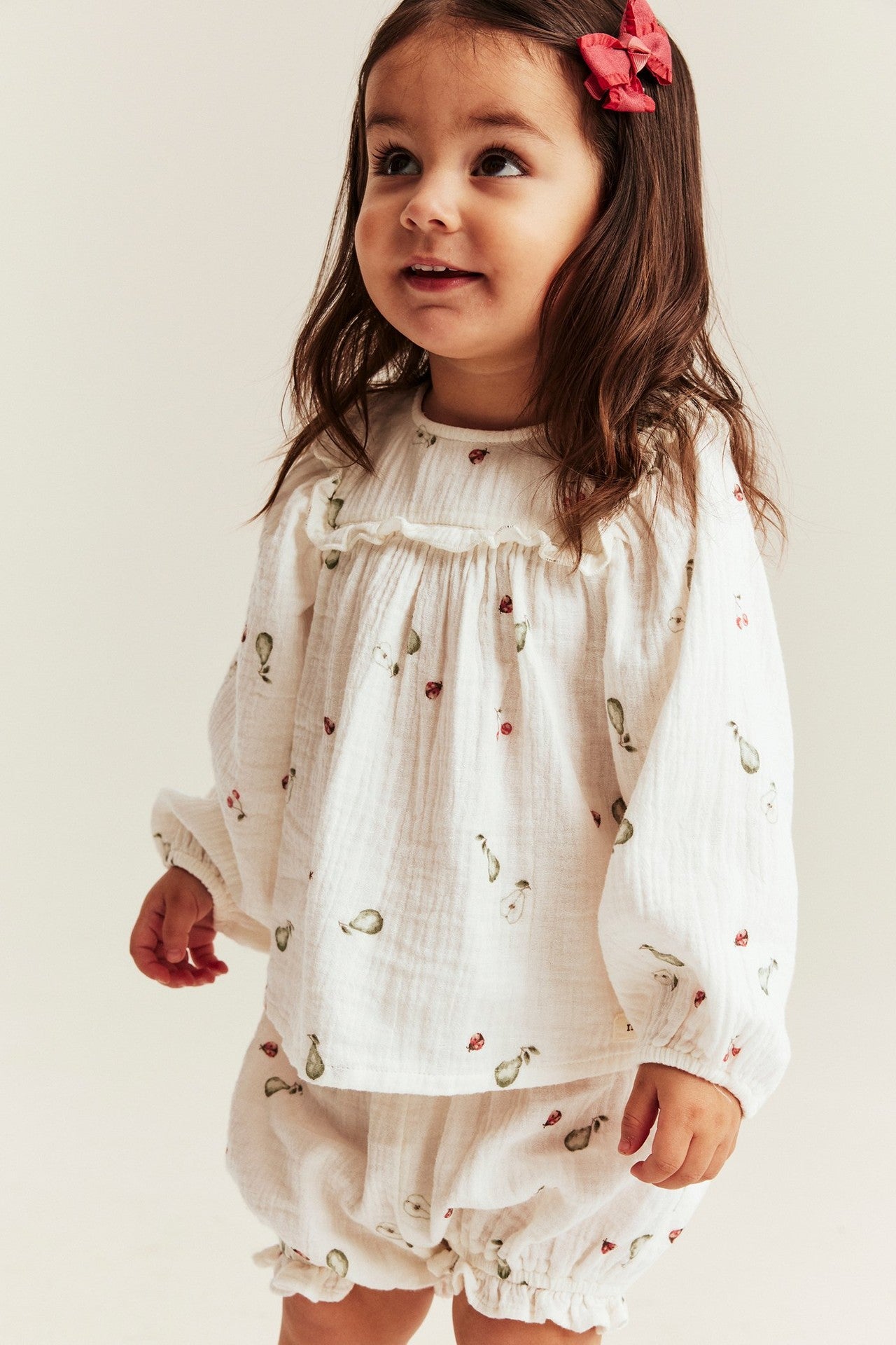 Baby white two-piece muslin set