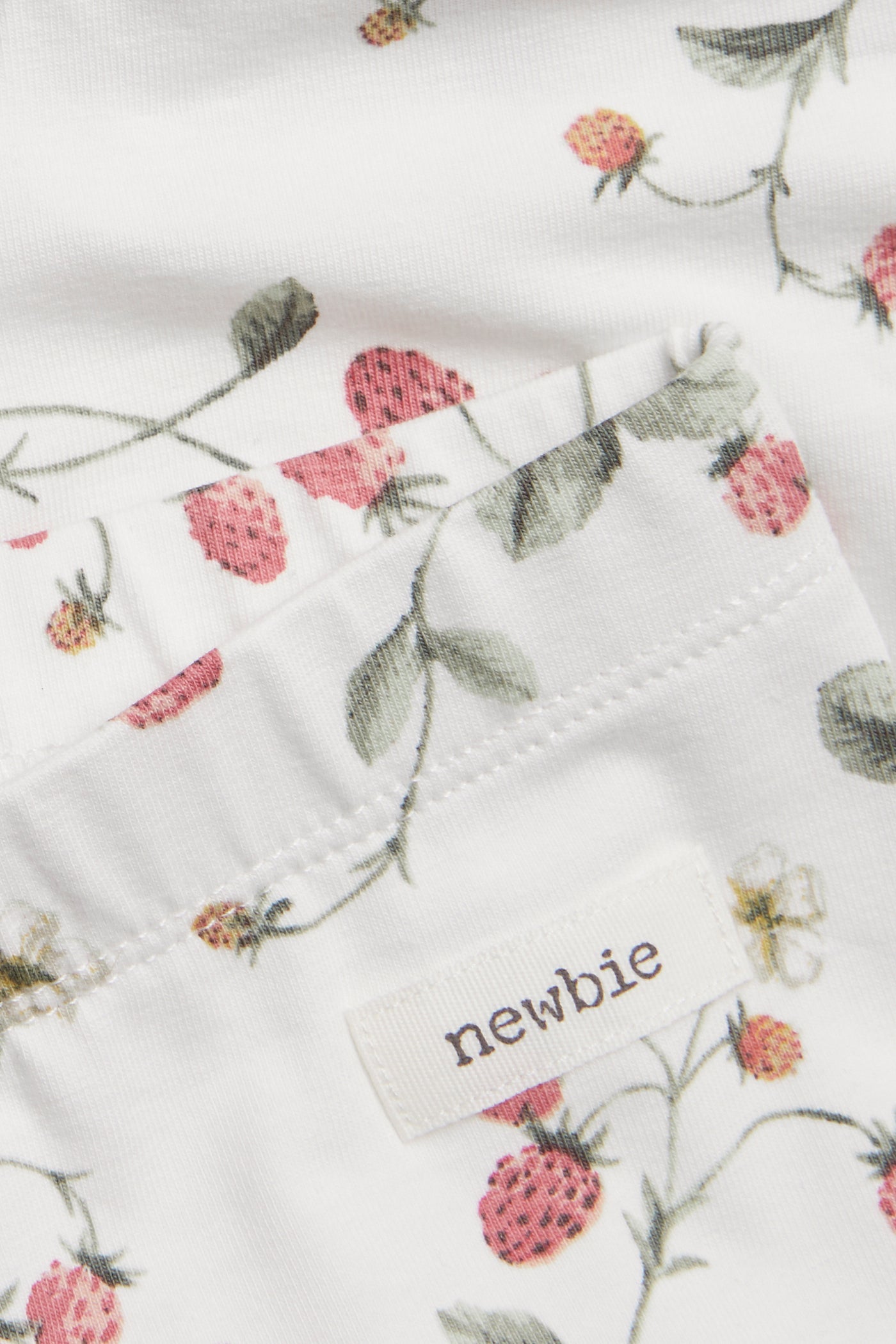 Baby wild strawberry leggings