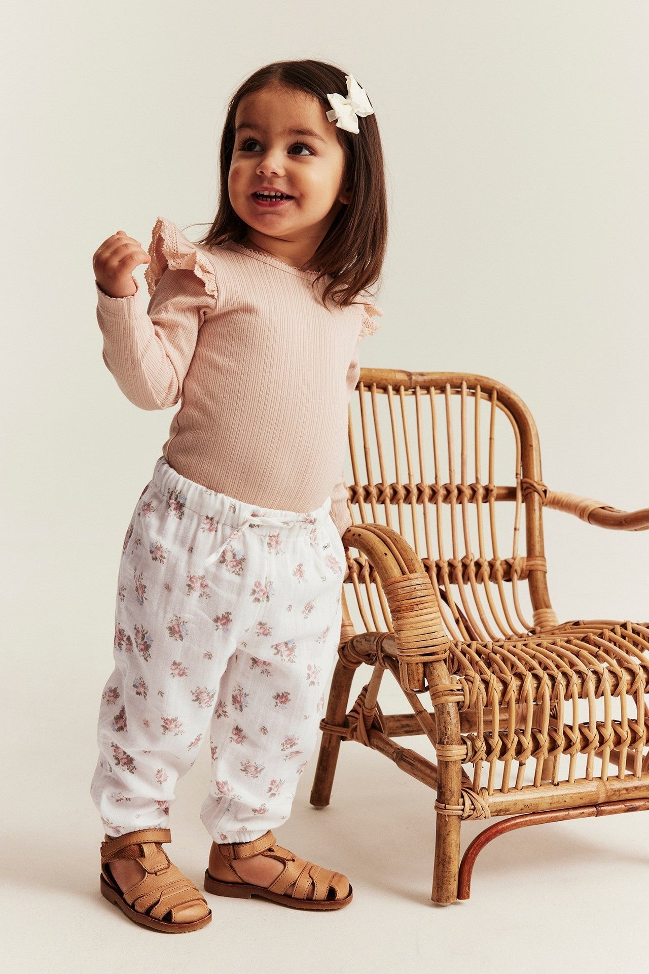 Baby white floral woven trousers