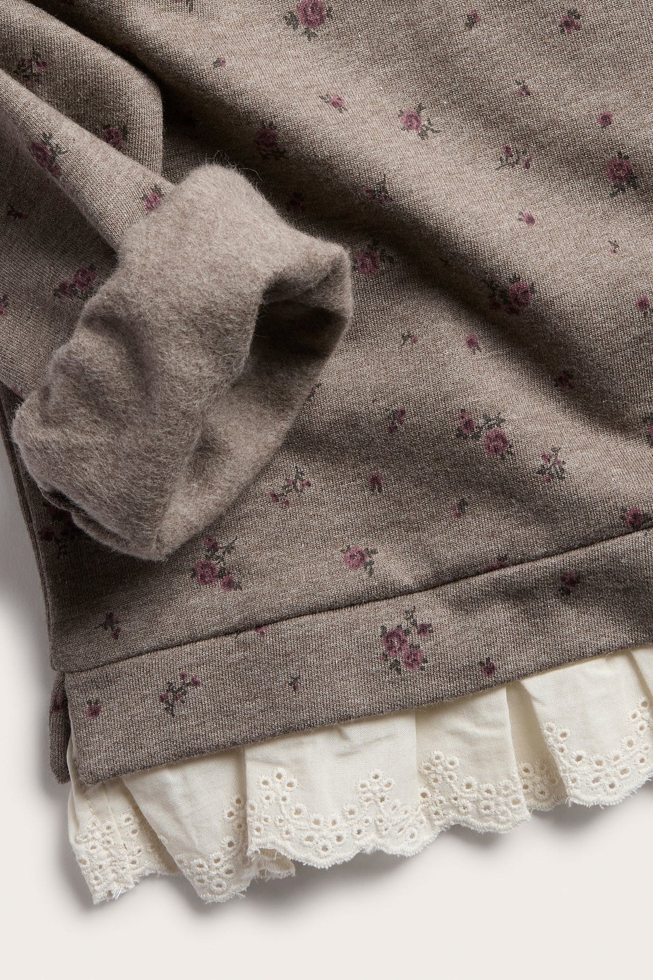 Baby & Kids sweatshirt with lace frill